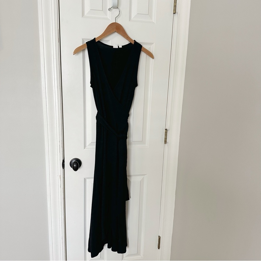 Gap black sleeveless wrap dress, size XS